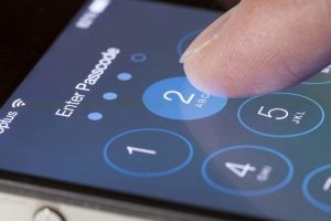 iOS 13 Vulnerability- How to Fix Pin Lock - Reviews Guide