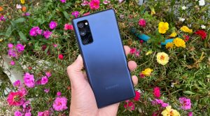 Samsung Galaxy S20 – Design, Camera, Reviews & Guides